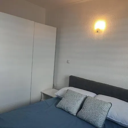 Apartman *